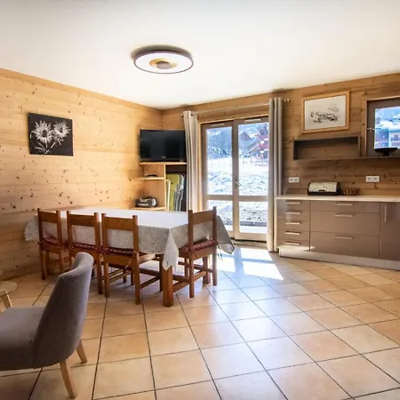 Residence Altair - 4 Pieces 8 Personnes Expose Sud Mae-1091 * Valloire